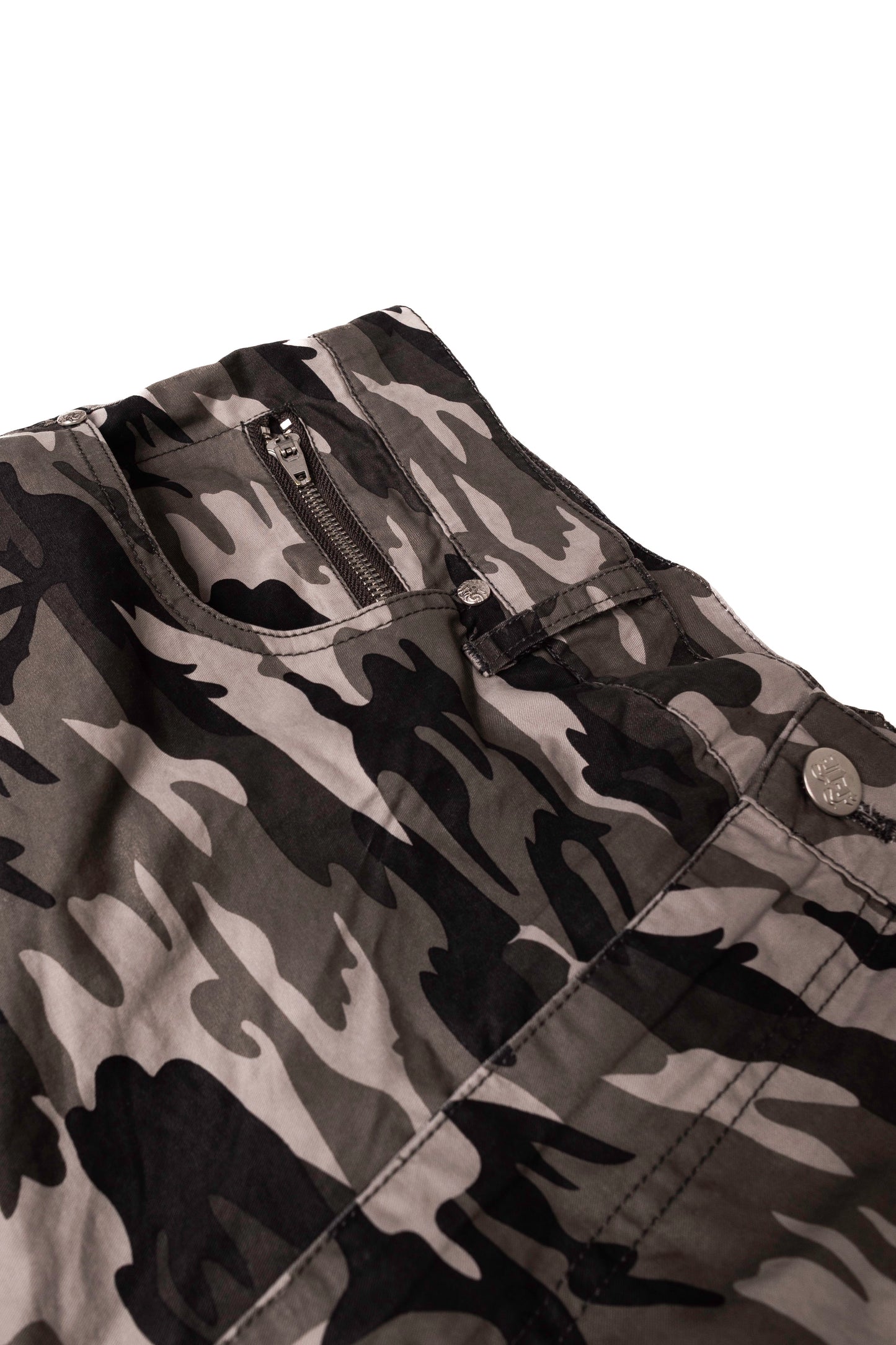 CAMOUFLAGE DETACHABLE CARGO PANTS
