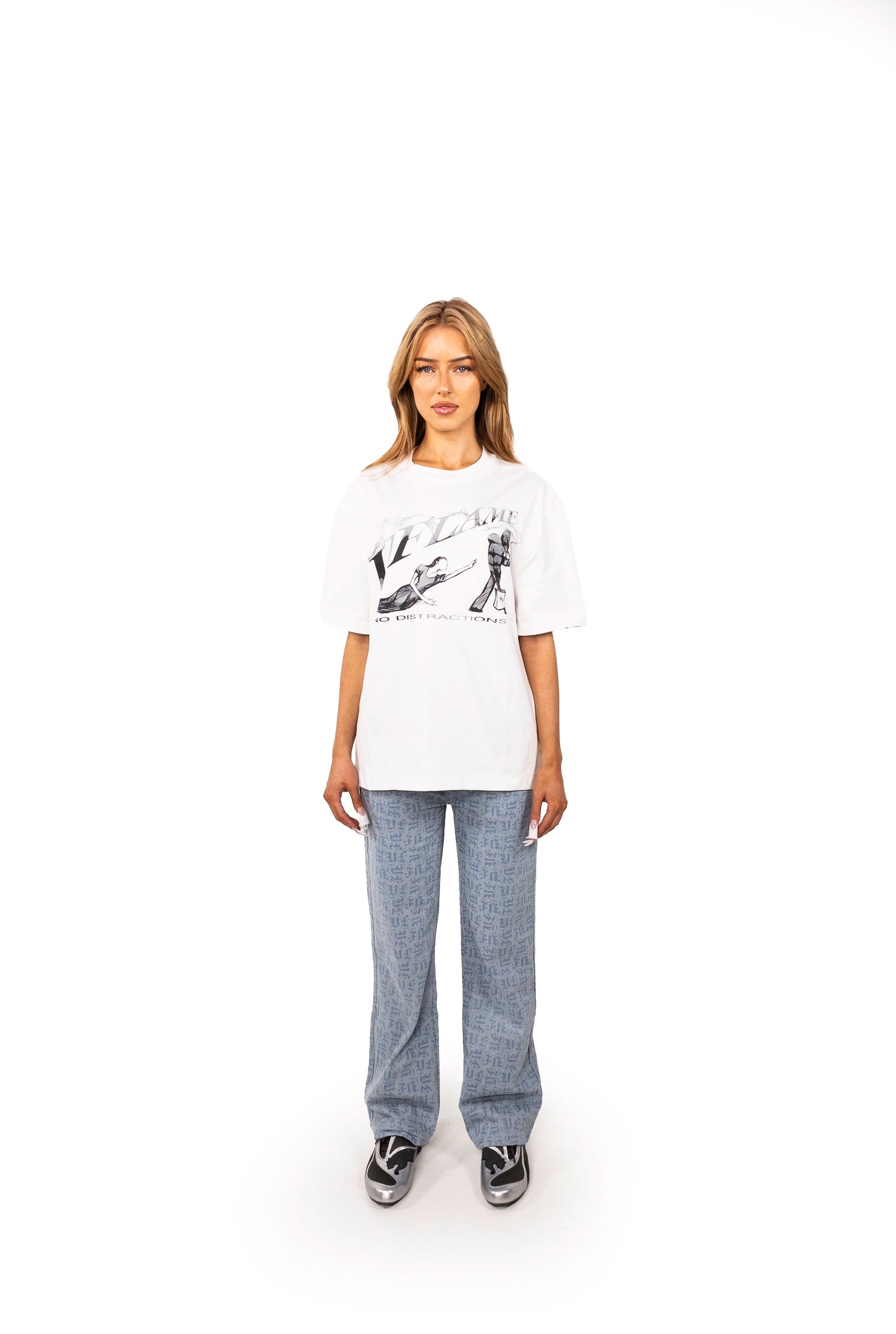 NO DISTRACTION T-SHIRT WHITE